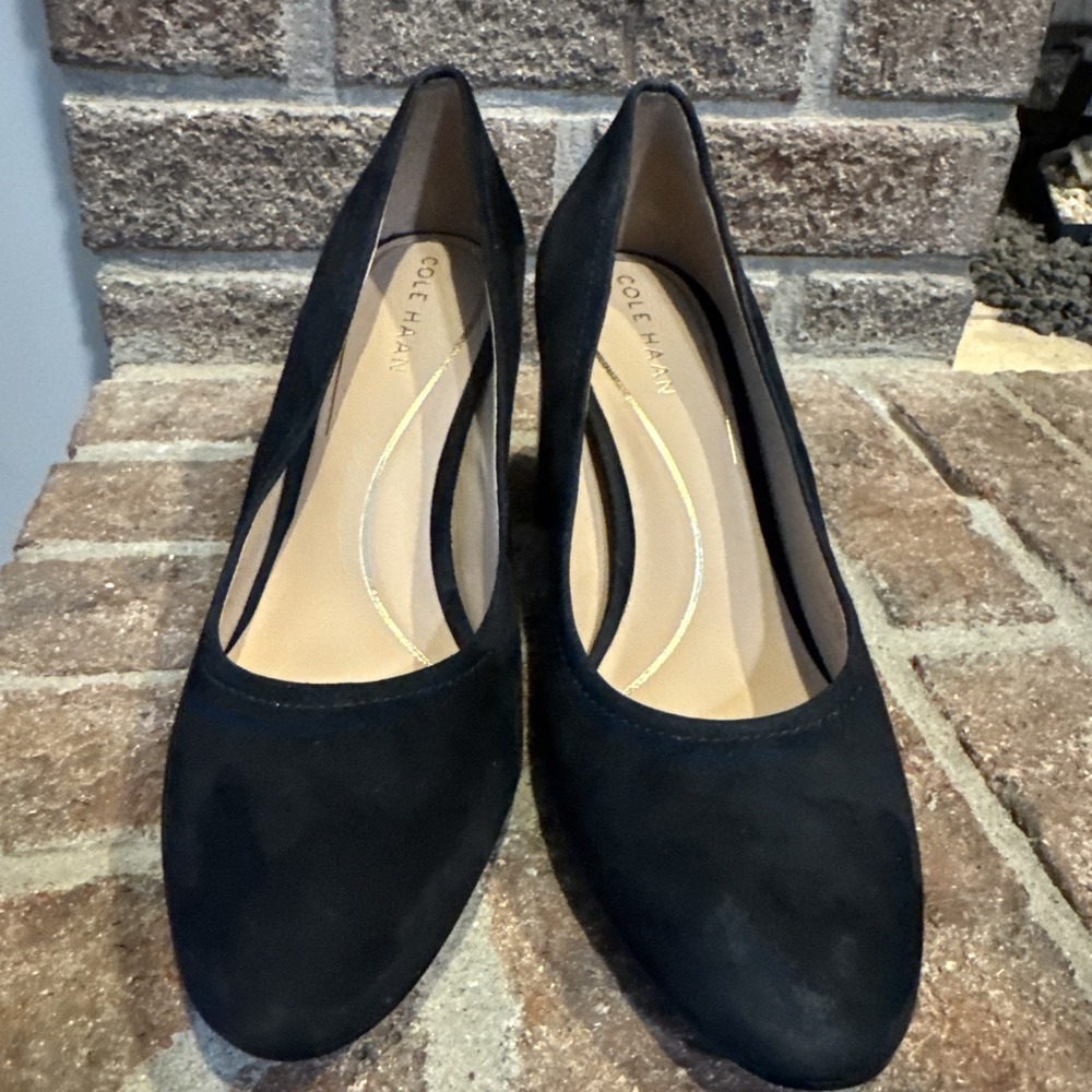 Cole Haan Nella Black Seude Slip On Block Heel  Pumps  Sz8B #0200‎ - Picture 13 of 16